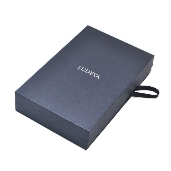 gift box with paper insert